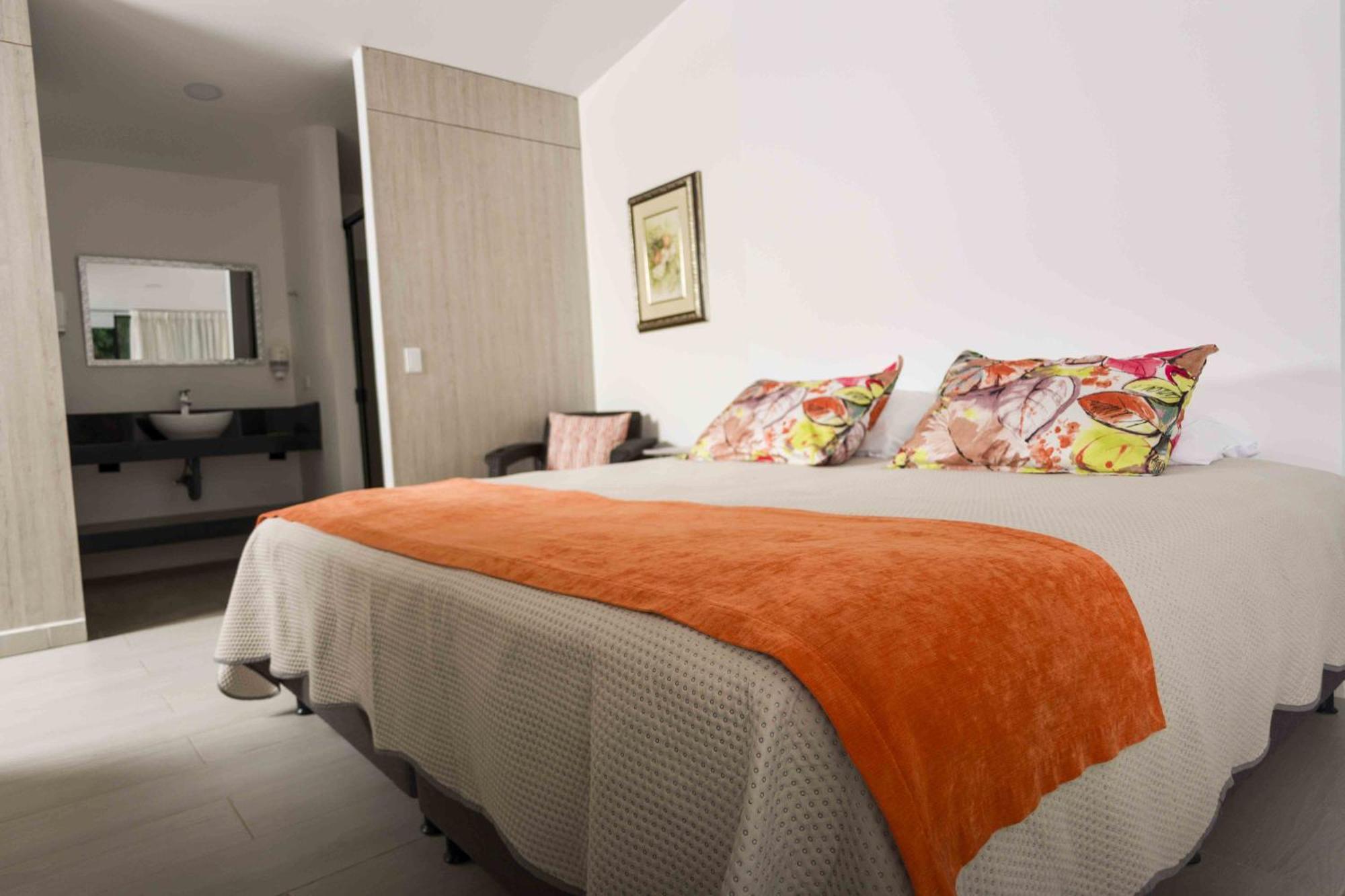 Puerto Espejo Hotel Campestre La Floresta מראה חיצוני תמונה