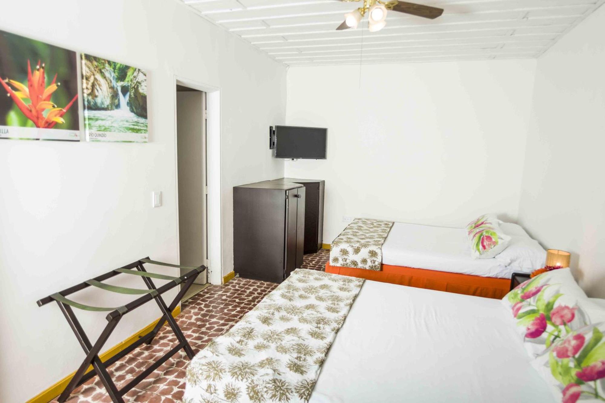 Puerto Espejo Hotel Campestre La Floresta מראה חיצוני תמונה