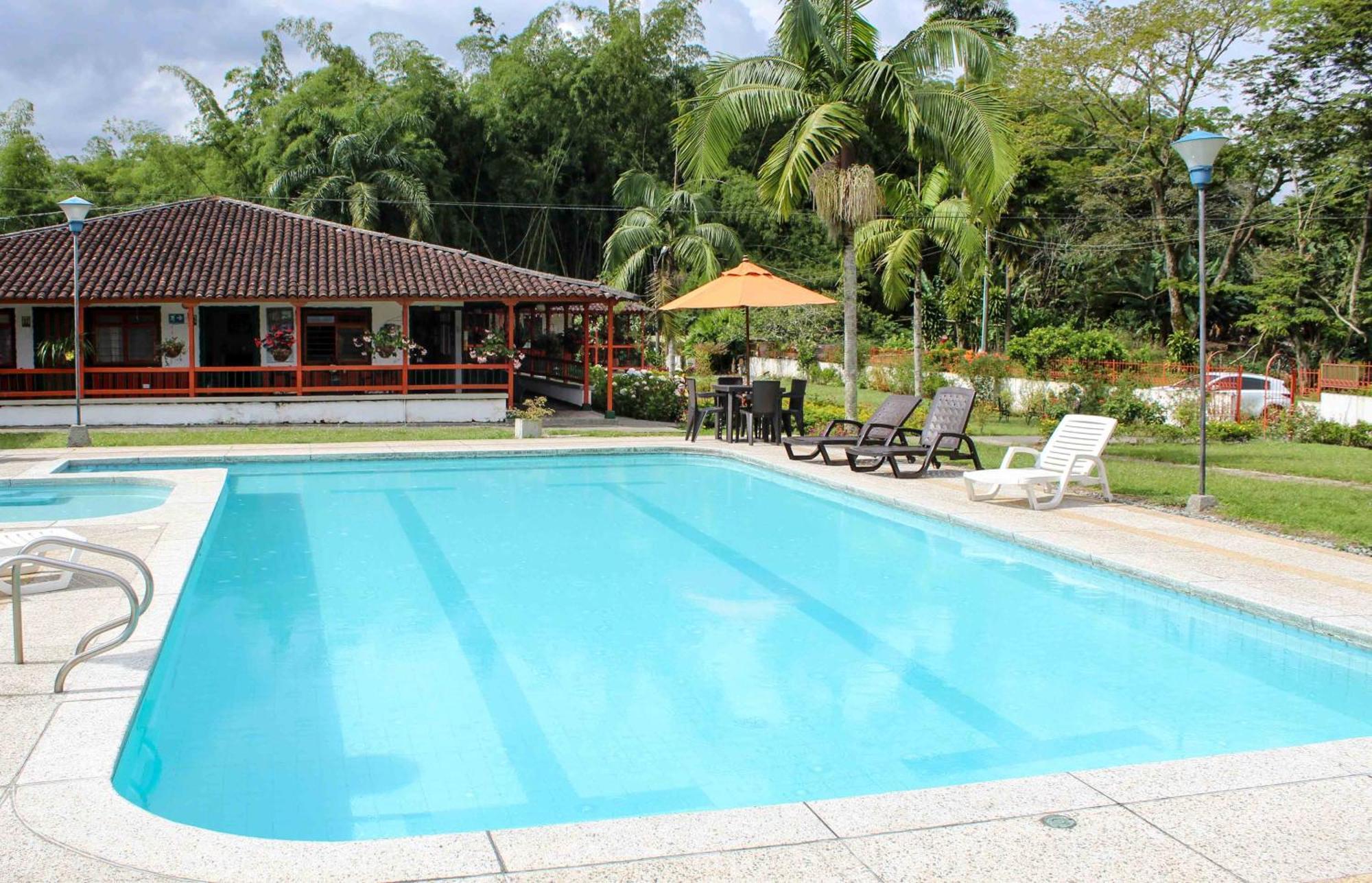 Puerto Espejo Hotel Campestre La Floresta מראה חיצוני תמונה